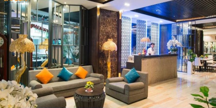 khách sạn sunrise central