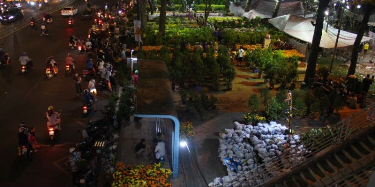 chợ hoa công viên gia định