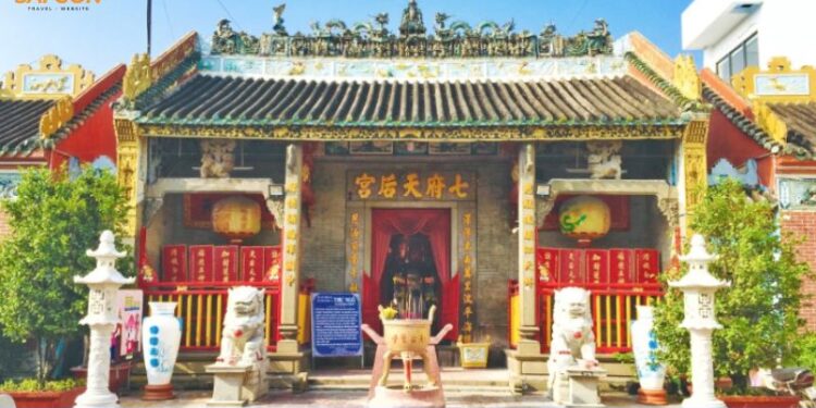 Tìm hiểu về Chùa Bà Thiên Hậu: Ngôi chùa linh thiêng ở Sài Gòn 6 chùa bà thiên hậu