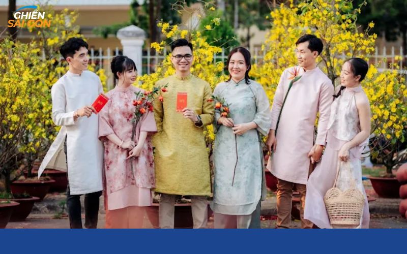 thuê áo dài chụp tết ở tphcm