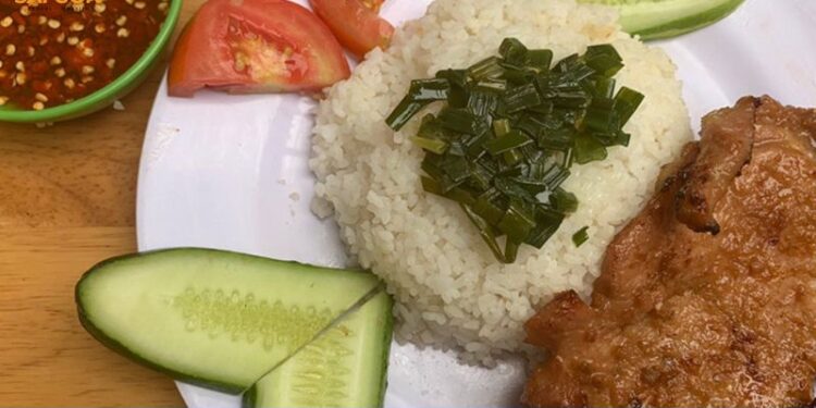 cơm tấm phạm hữu lầu