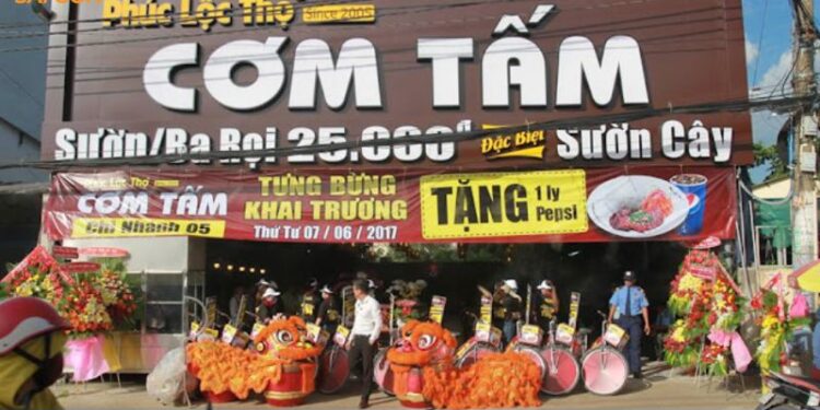 Review mới nhất về quán cơm tấm Phúc Lộc Thọ Lê Văn Việt 5 cơm tấm phúc lộc thọ lê văn việt