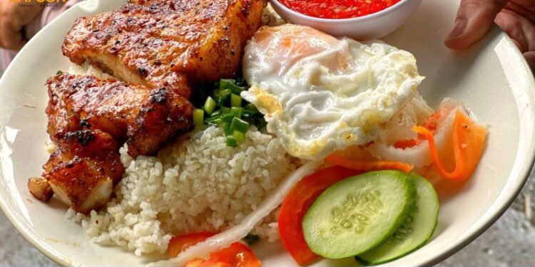 cơm tấm sài gòn