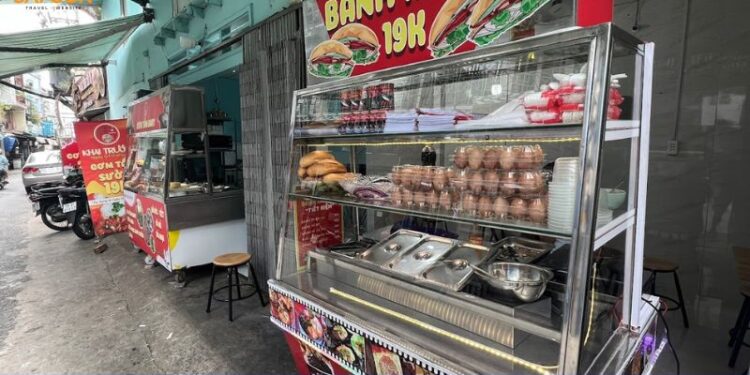 Review mới nhất về quán cơm tấm Tây Đô mở cửa 24/7 tại Phú Nhuận 6 cơm tấm tây đô