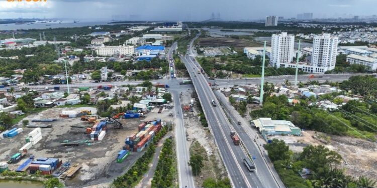 Đường Võ Chí Công