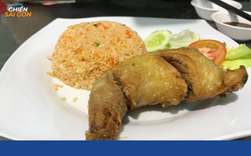 cơm gà quận 5