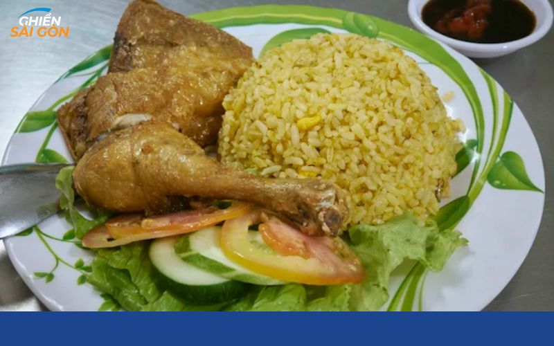 Điểm danh TOP 5 quán cơm gà Quận 8 ngon miệng và đáng thử nhất 9 cơm gà quận 8