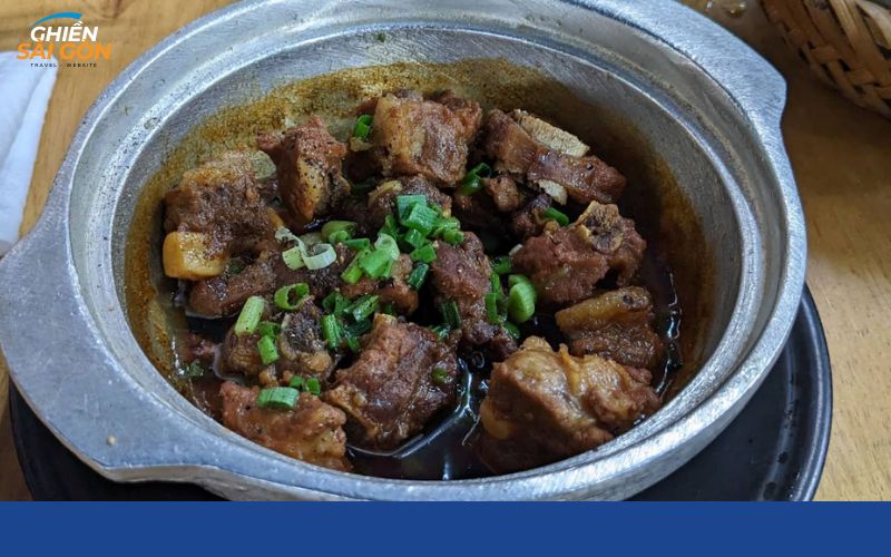Review mới nhất về quán cơm niêu Cô Lan tại quận Thủ Đức 9 cơm niêu cô lan