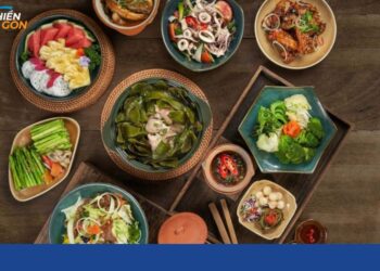 cơm niêu đồng tre