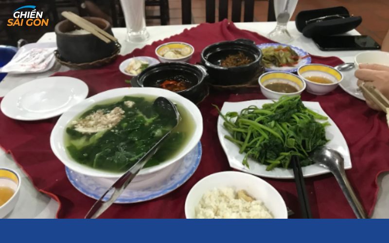 Review cơm niêu Hoa Sữa - Hương vị quê nhà giữa lòng Sài Gòn 9 cơm niêu hoa sữa