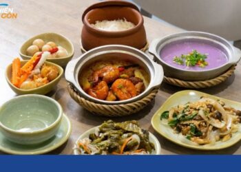 cơm niêu tân phú