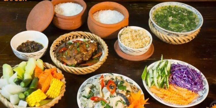 cơm niêu thọ nghiệp