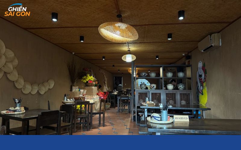 Review về quán cơm quê Dượng Bầu đang gây tranh cãi 7 cơm quê dượng bầu
