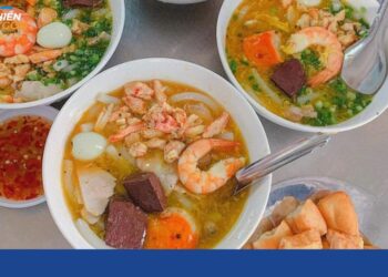 bánh canh cua quận 1