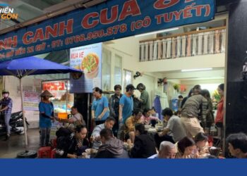 bánh canh cua trần khắc chân