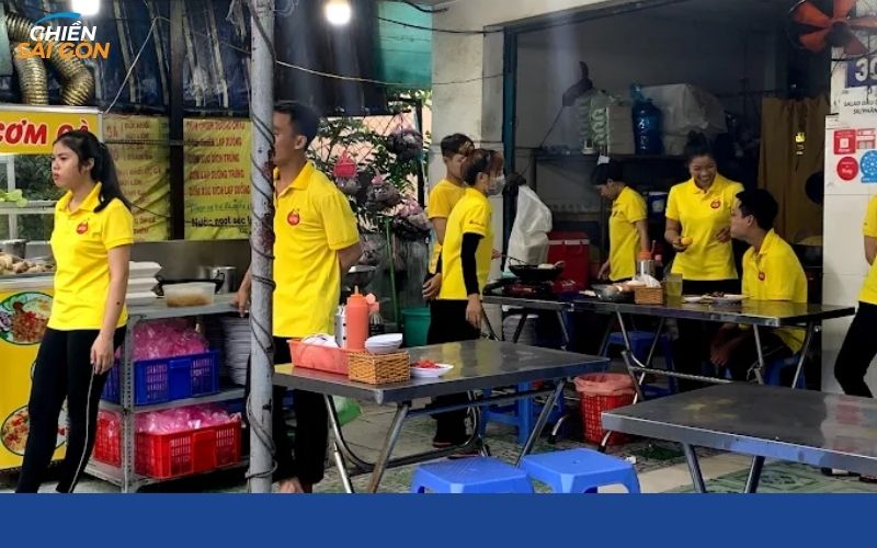 Review mới nhất về quán cơm gà 678 Quận Tân Phú cực ngon 8 cơm gà 678