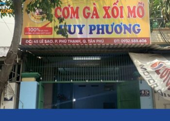 cơm gà huy phương