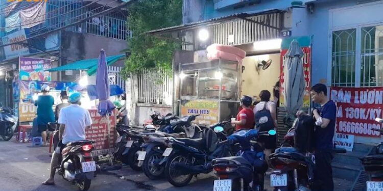 cơm gà nướng sữa thái huy