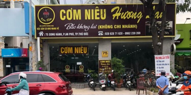Review cơm niêu Hương Lan - Hương vị quê nhà giữa lòng Sài Gòn 6 cơm niêu hương lan