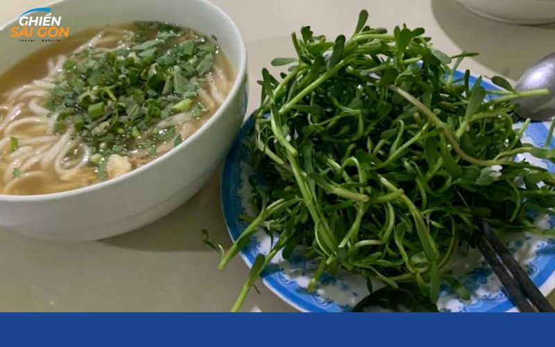 Review bánh canh cá lóc Ba Duy - Quán nhỏ đông khách tại Gò Vấp 8 bánh canh cá lóc ba duy