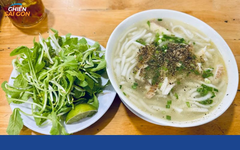 bánh canh cá lóc cường đô la