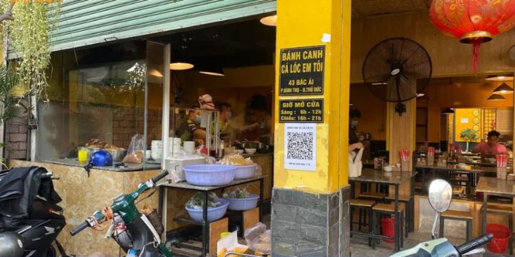 Review chi tiết quán Bánh Canh Cá Lóc Em Tôi đậm vị miền Trung  6 bánh canh cá lóc em tôi