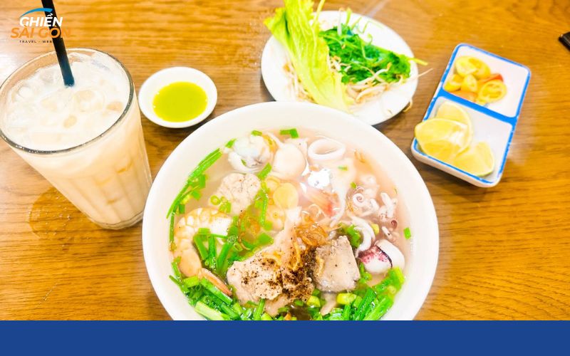 bánh canh cá lóc quận 1