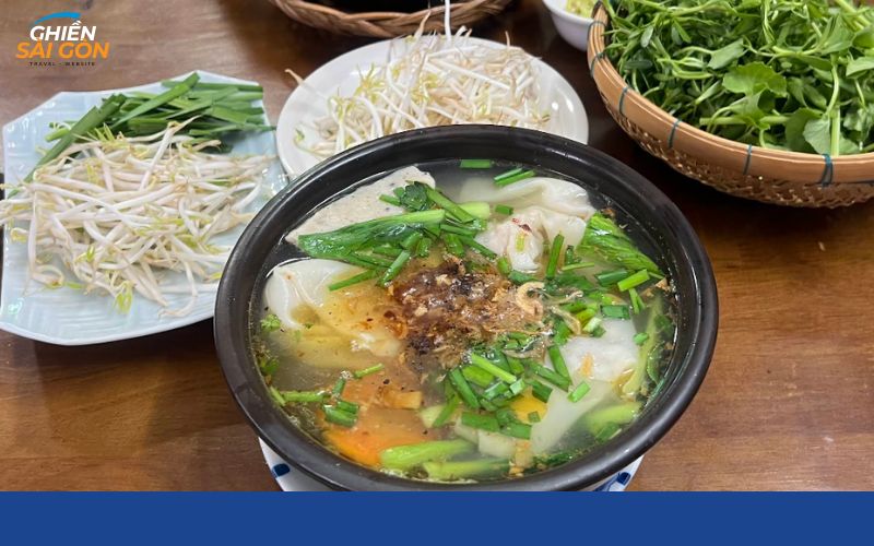 bánh canh cá lóc quận 1