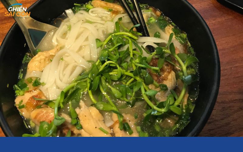 bánh canh cá lóc quận 1