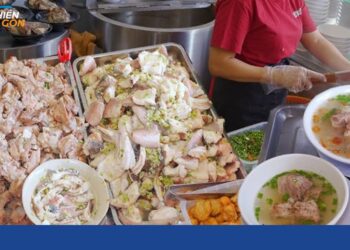 bánh canh cá lóc quận 2