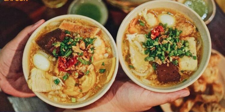 bánh canh cua quận 12