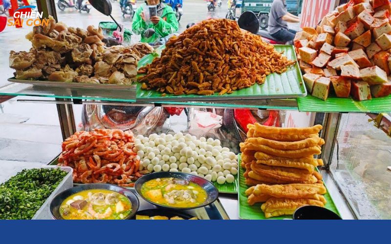 bánh canh cua quận 3