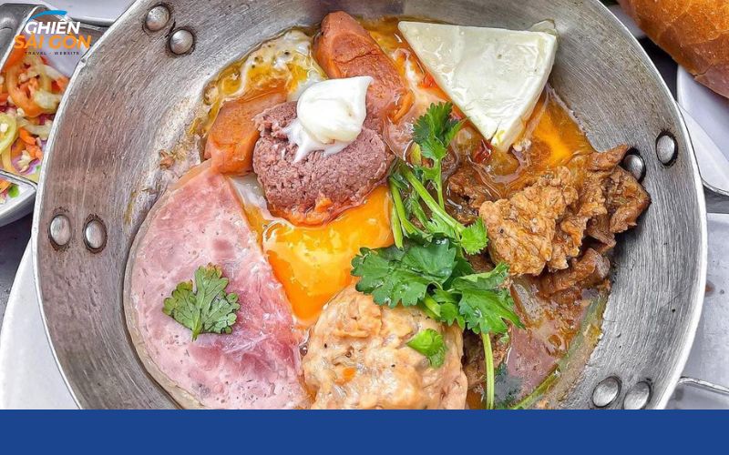 Top 5 tiệm bánh mì chảo Sài Gòn ngon, nổi tiếng & đông khách nhất 8 bánh mì chảo sài gòn
