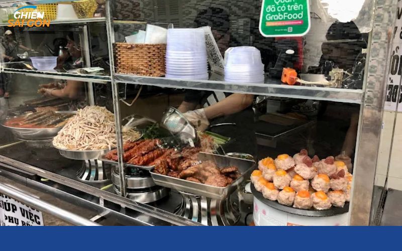 Review mới nhất về tiệm bánh mì Cô Lành ngon, chất lượng, nên thử 8 bánh mì cô lành
