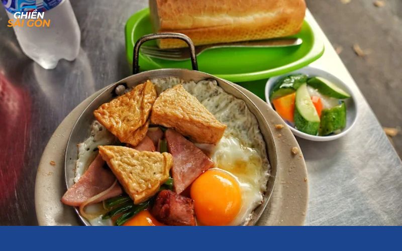 Review mới nhất về tiệm bánh mì Hòa Mã ngon, nổi tiếng ở Quận 3 11 bánh mì hòa mã