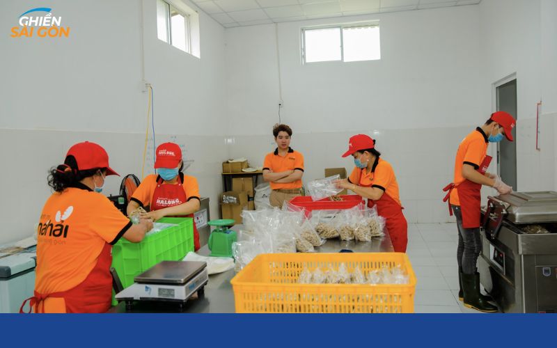 Review mới nhất về tiệm bánh mì Má Hải nổi tiếng ở Sài Gòn 8 bánh mì má hải