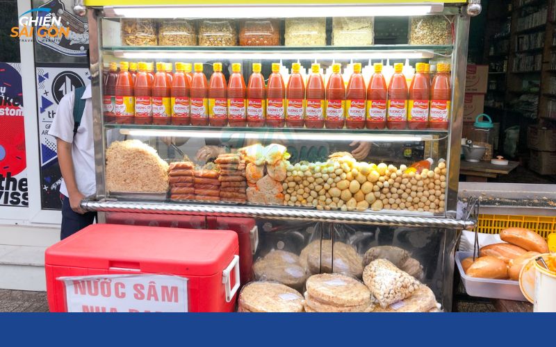 bánh mì nướng muối ớt sài gòn