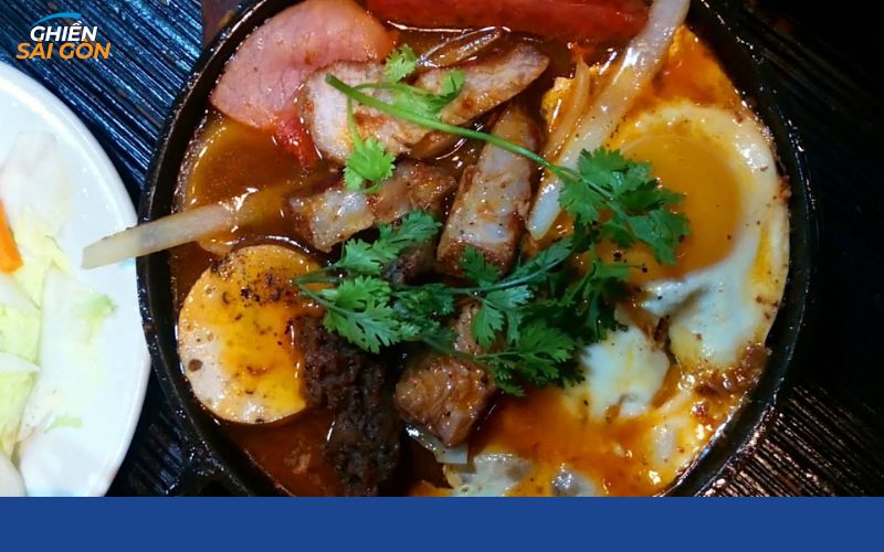 Review bánh mì chảo cô 3 Hậu – Tiệm ăn sáng đông khách ở Gò Vấp 7 bánh mì chảo cô 3 hậu