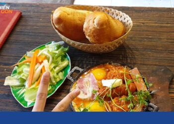 bánh mì chảo cô 3 hậu