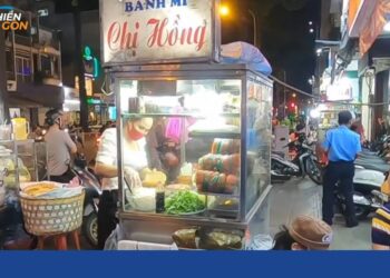 bánh mì chị hồng