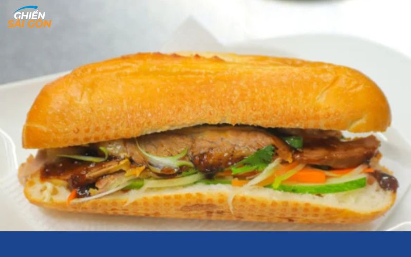 Gợi ý TOP 5 tiệm bánh mì Quận 10 ngon, rẻ, đầy chất lượng 11 bánh mì quận 10