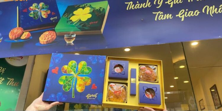 Review mới nhất về tiệm bánh trung thu Givral – Thương hiệu hơn 70 năm 9 bánh trung thu givral