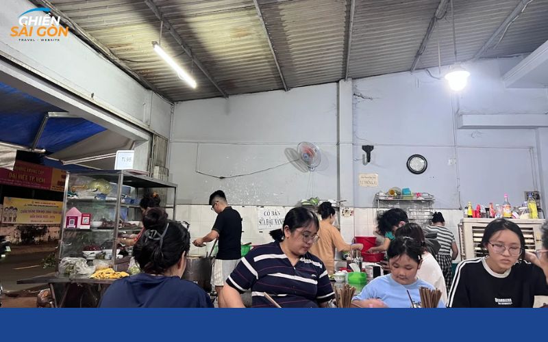 bún bò cây me