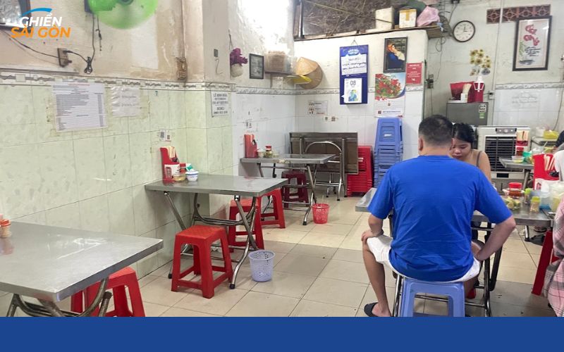 Review mới nhất về quán Bún Bò Cô Như hấp dẫn với mỡ nổi béo ngậy 9 bún bò cô như