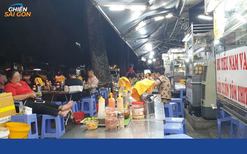 Review mới nhất về bún bò Huế Nhân Trí Quận 10 tuổi đời 15 năm 10 bún bò huế nhân trí