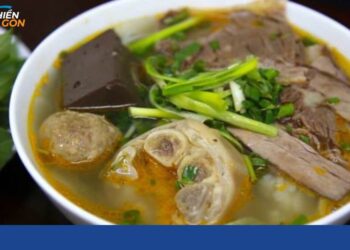 bún bò huế o xuân