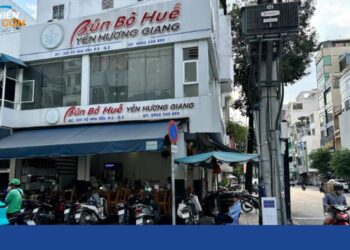 bún bò huế yến hương giang