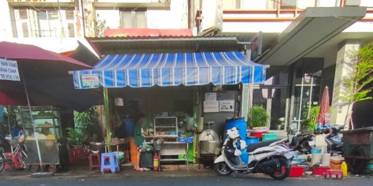 Review mới nhất về quán bún bò Huỳnh Thúc Kháng tại Quận 1 5 bún bò huỳnh thúc kháng