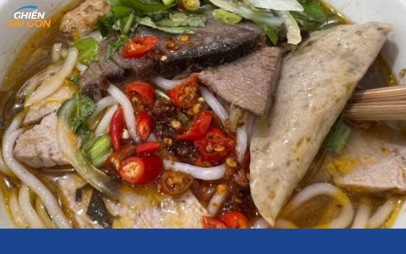 bún bò mạ ơi
