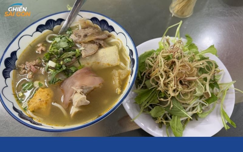 bún bò o lê